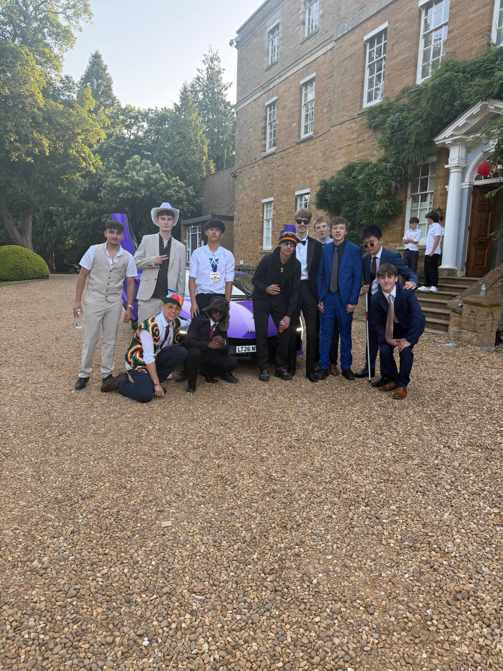 Luxury Prom Car 3